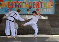 Weltkindertag Hunderte Feierten Im Paradiespark In Jena 44